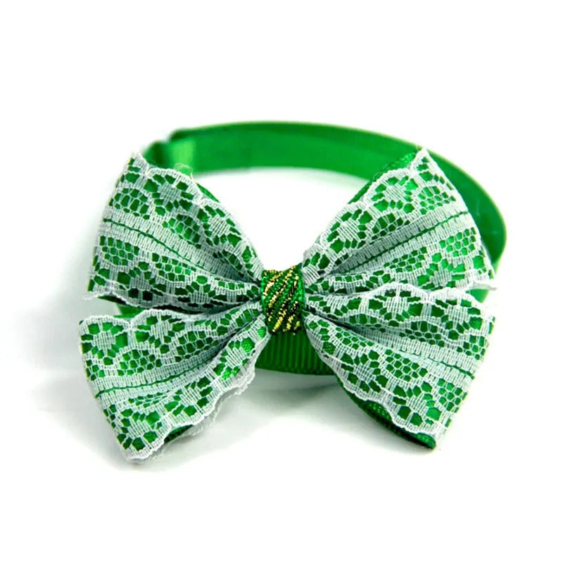 Holiday Bow Collar